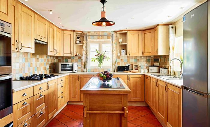 Onnen Fawr Farmhouse Kitchen